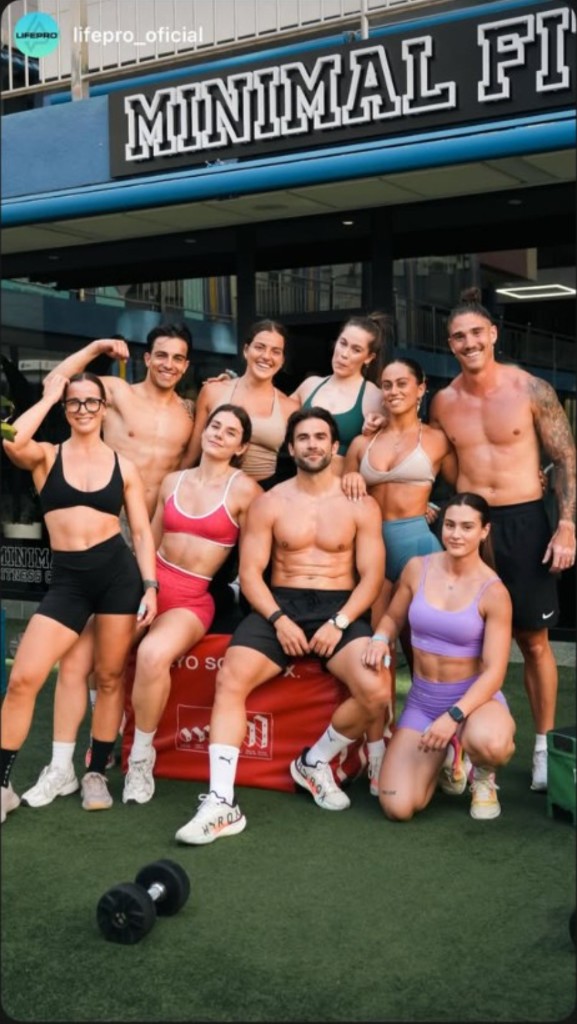 Equipo Lifepro entrenando en Minimal Fitness Club